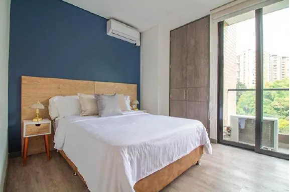 Class Suites, Poblado, Medellin. 601 Apartment