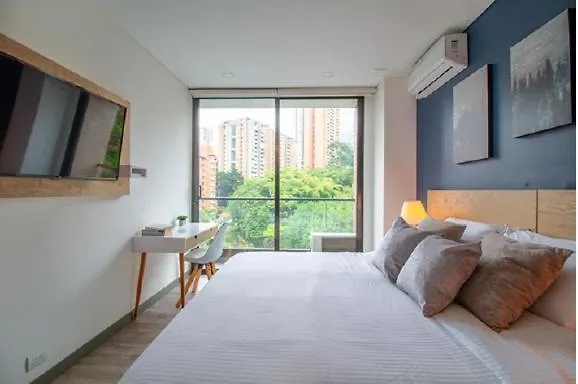 Class Suites, Poblado, Medellin. 601 contacts